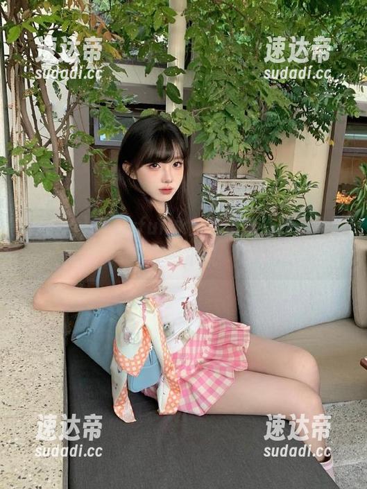 51cgfun永久频道陪你吃遍全网精彩瓜讯