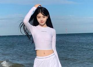 女生热议！51吃瓜cg网站ios版全新发布详细介绍