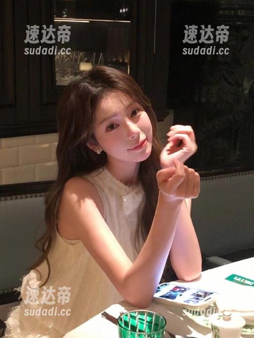 51吃瓜短剧超萌发布，带你吃瓜看故事，好开心！