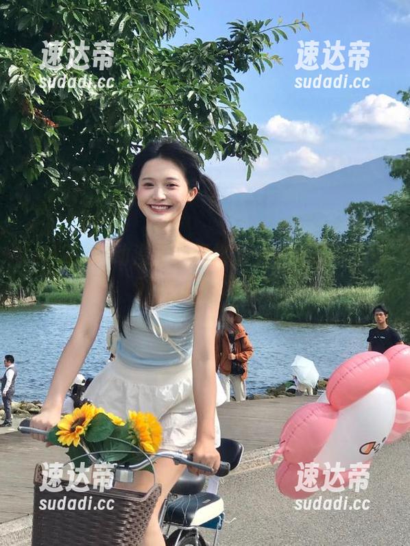 动漫游戏风格怎么在导航中下载51吃瓜的视频？
