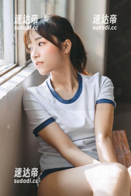 观看51热门大瓜莫里秀综艺，掌握第一手大瓜资讯