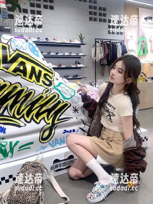 轻松下载52吃瓜网，少女专属吃瓜新体验！