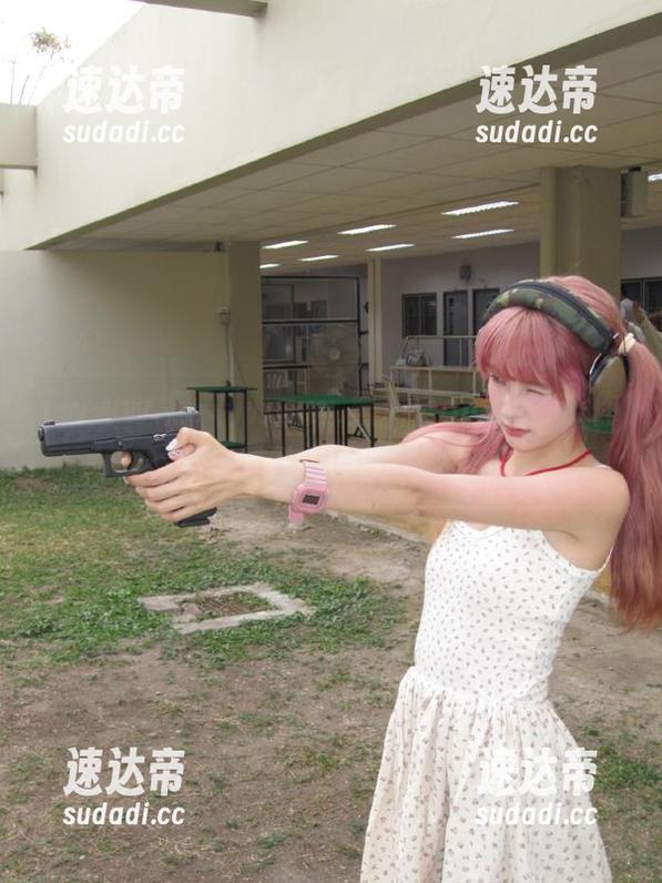 www.黑料.comapp带你畅享最劲爆的吃瓜内容