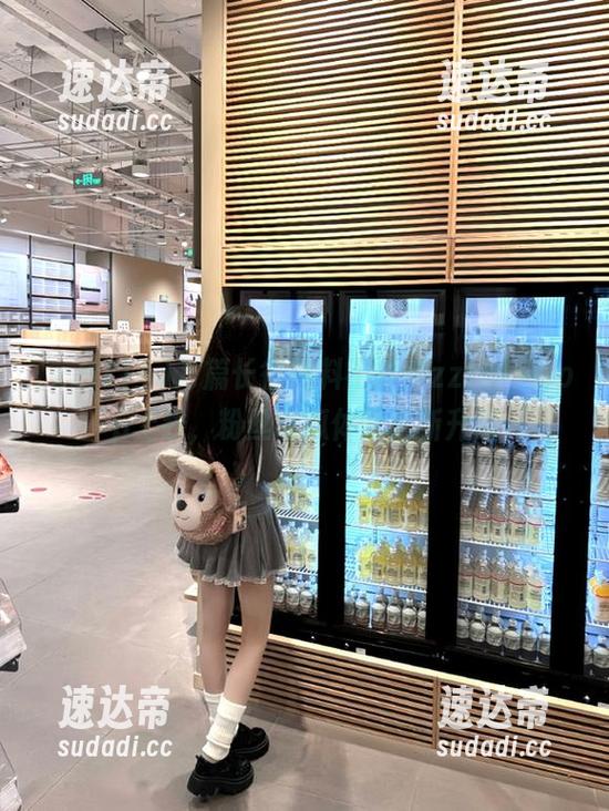 万篇长征黑料不打烊zztt11app上线，粉丝吃瓜体验全新升级