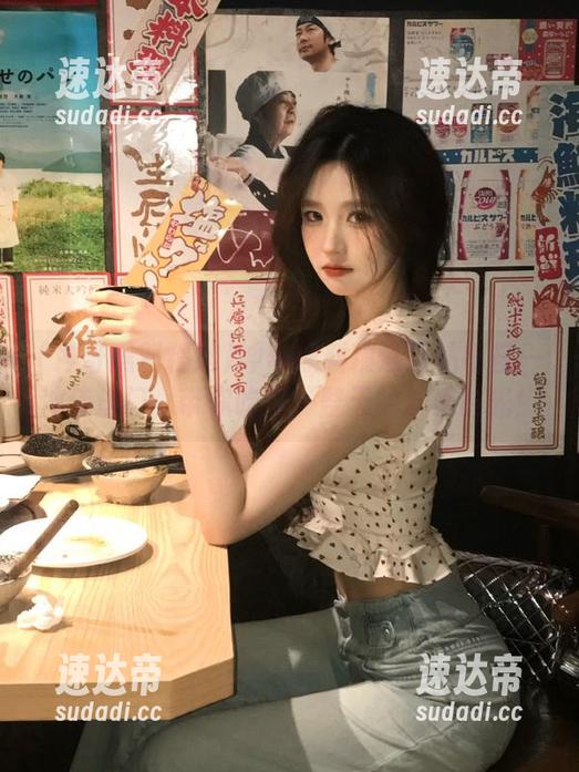 冲哥黑料精选网站每日一冲传送门，带你吃瓜一整天的欢乐时光！