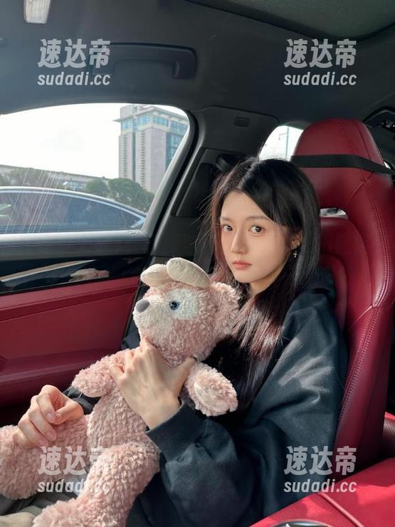 在线探索吃瓜天堂，永不迷路的趣味社交平台