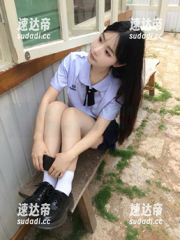 点击吃瓜黑料在线传送门，瓜田里等你摘新鲜爆料！