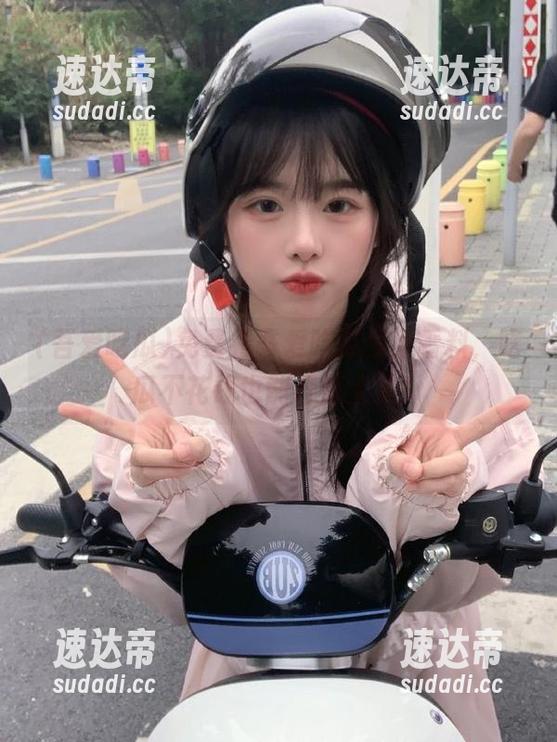 免费看吾爱吃瓜今日看料，吃瓜不花钱也能开怀大笑！