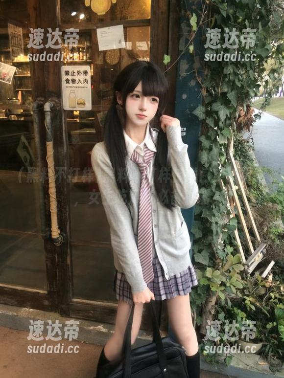 黑料不打样传送门实时更新，女生吃瓜党必备神器