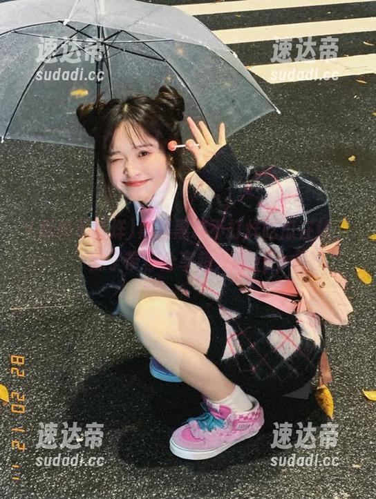 黑料黑料不打烊吃瓜在线，妹子带你分享超火爆app