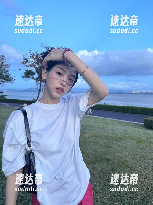 黑料社app更新上线，实时捕捉最劲爆的瓜点资讯